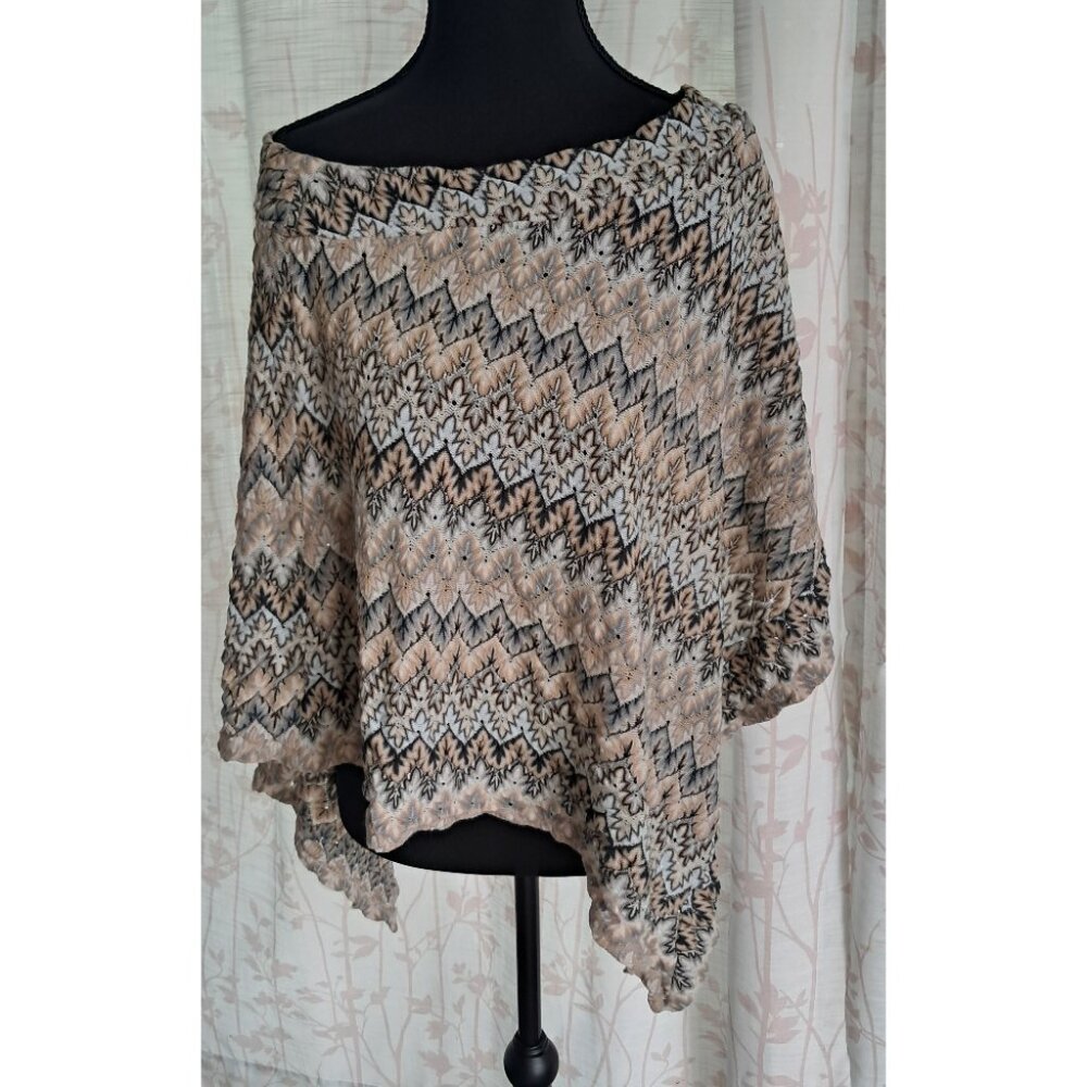 Boho Chic Shawl/Poncho
